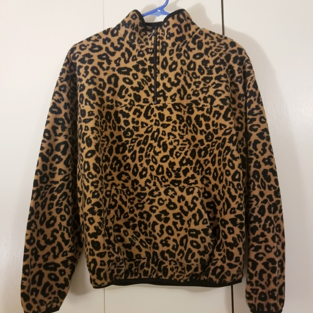 Animal Print Fleece Pullover Medium